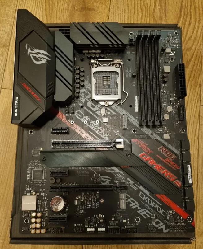 ASUS ROG STRIX B460-H GAMING