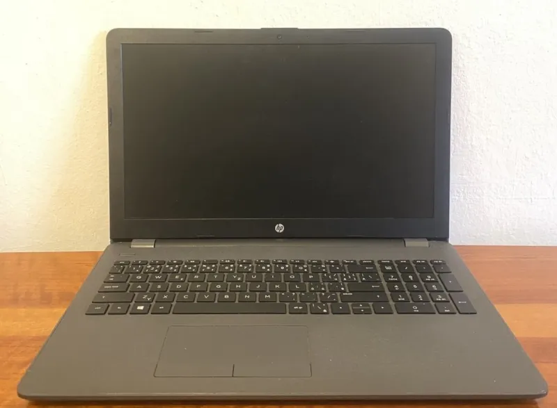 HP 250 G6, Intel i3, 4GB RAM DDR4, 240GB SSD, ZÁRUKA