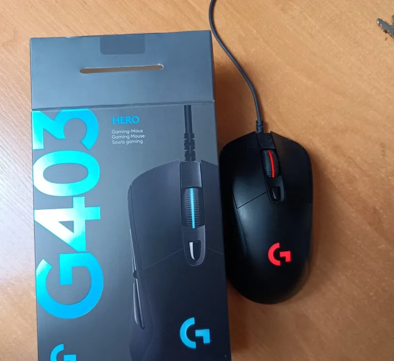 Herní myš Logitech G403