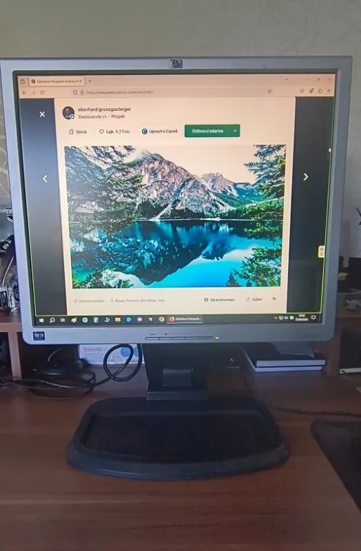 LCD monitor HPL1940T