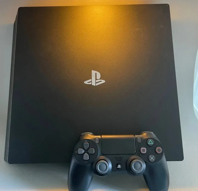 PlayStation 4 PRO 1 TB